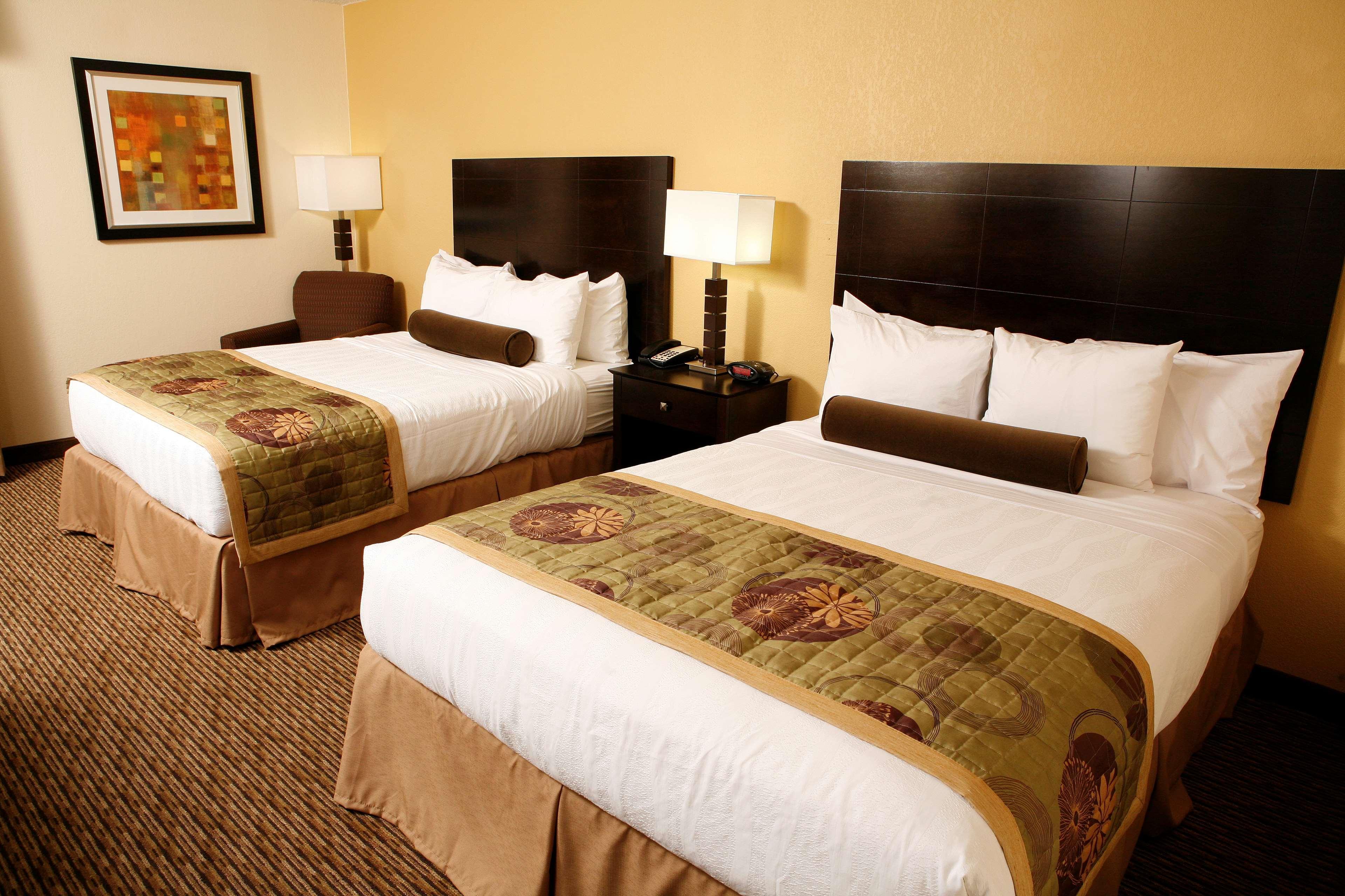Best Western Plus Goldsboro Eksteriør billede